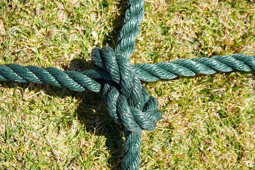 Quatra Cargo Net 2m x 2m Heavy Duty Climbing Cargo Net: 250mm Mesh / GREEN